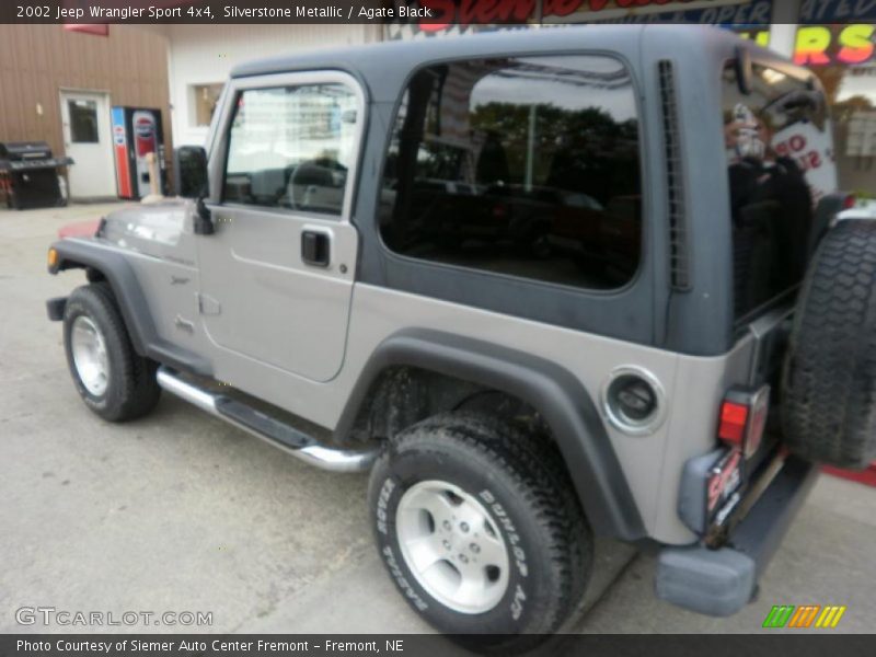 Silverstone Metallic / Agate Black 2002 Jeep Wrangler Sport 4x4
