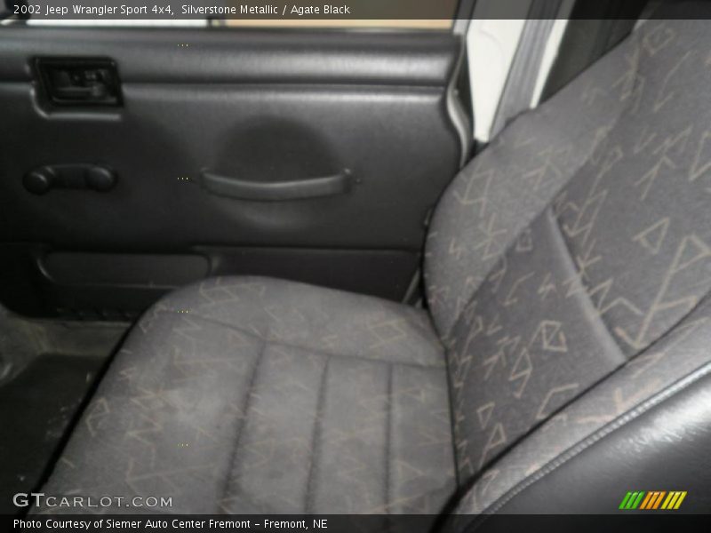 Silverstone Metallic / Agate Black 2002 Jeep Wrangler Sport 4x4