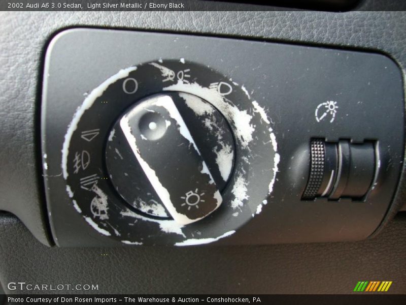 Light Silver Metallic / Ebony Black 2002 Audi A6 3.0 Sedan