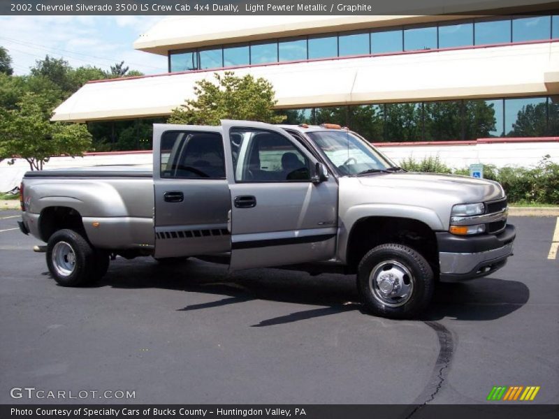 Light Pewter Metallic / Graphite 2002 Chevrolet Silverado 3500 LS Crew Cab 4x4 Dually