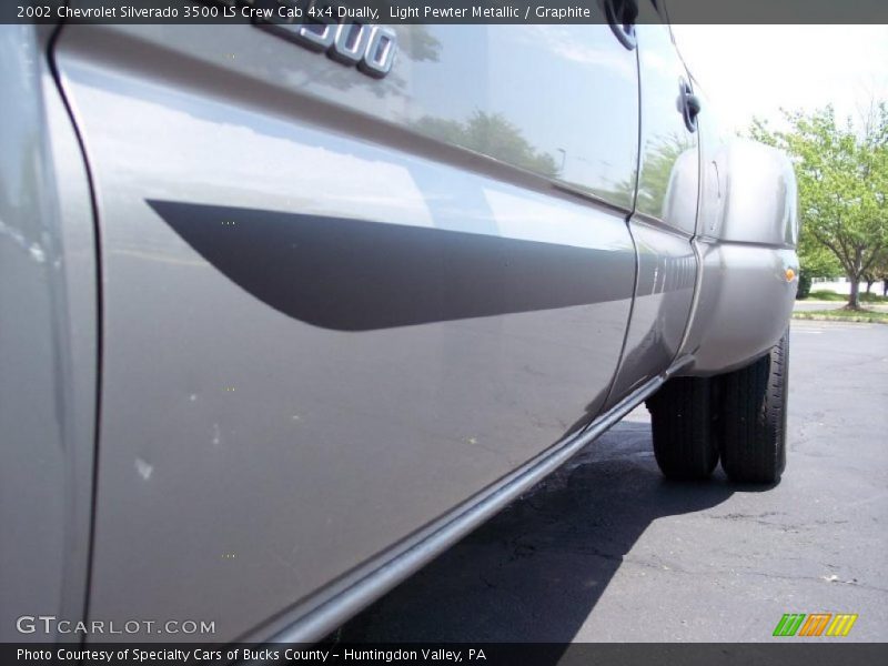 Light Pewter Metallic / Graphite 2002 Chevrolet Silverado 3500 LS Crew Cab 4x4 Dually