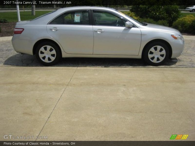 Titanium Metallic / Ash 2007 Toyota Camry LE