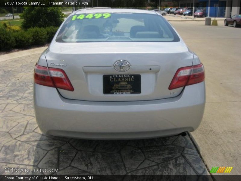 Titanium Metallic / Ash 2007 Toyota Camry LE