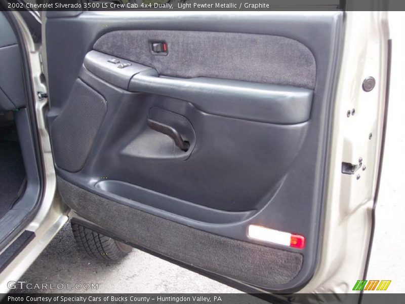 Light Pewter Metallic / Graphite 2002 Chevrolet Silverado 3500 LS Crew Cab 4x4 Dually