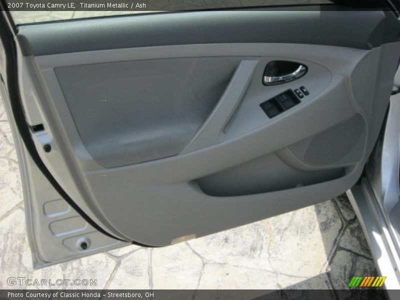 Titanium Metallic / Ash 2007 Toyota Camry LE