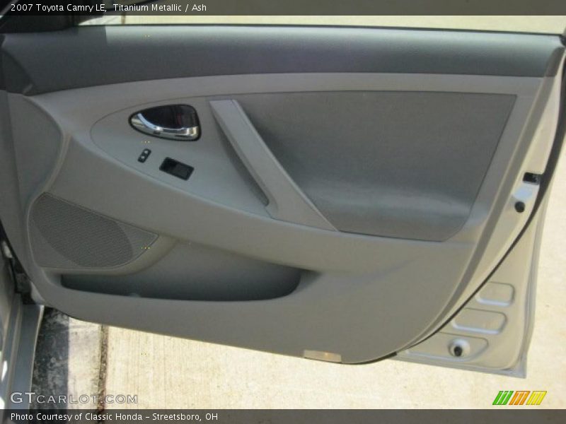 Titanium Metallic / Ash 2007 Toyota Camry LE