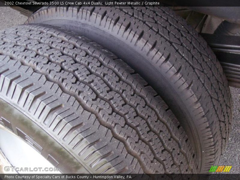 Light Pewter Metallic / Graphite 2002 Chevrolet Silverado 3500 LS Crew Cab 4x4 Dually