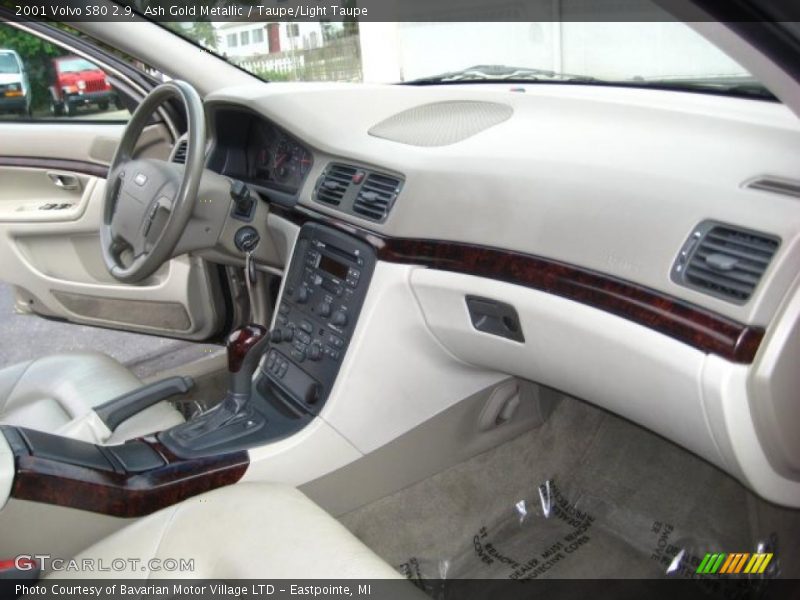 Ash Gold Metallic / Taupe/Light Taupe 2001 Volvo S80 2.9