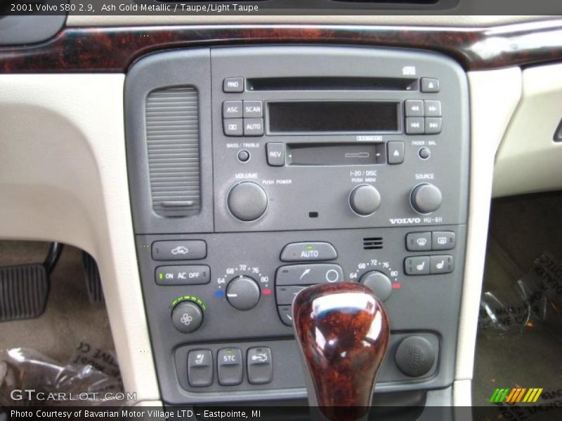 Ash Gold Metallic / Taupe/Light Taupe 2001 Volvo S80 2.9