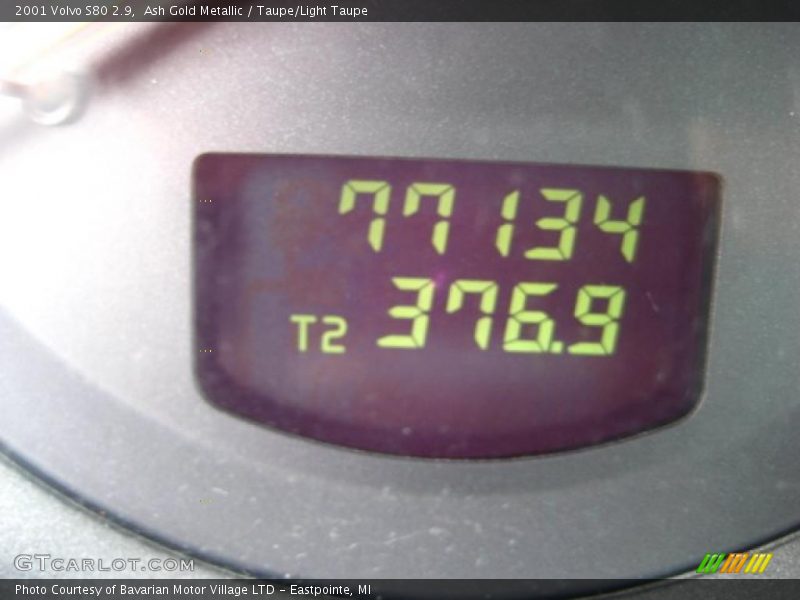 Ash Gold Metallic / Taupe/Light Taupe 2001 Volvo S80 2.9
