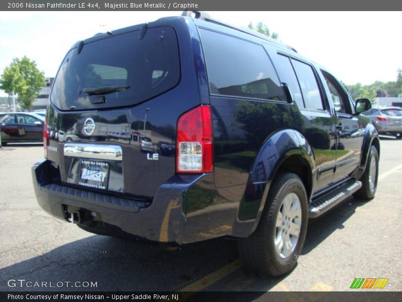 Majestic Blue Metallic / Graphite 2006 Nissan Pathfinder LE 4x4