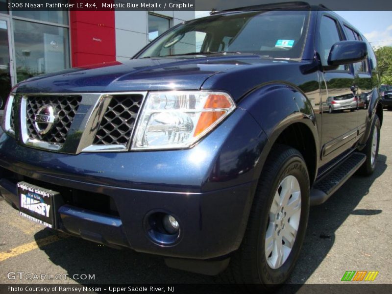 Majestic Blue Metallic / Graphite 2006 Nissan Pathfinder LE 4x4