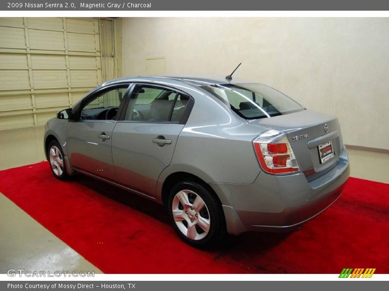 Magnetic Gray / Charcoal 2009 Nissan Sentra 2.0