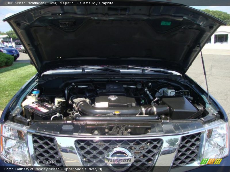 Majestic Blue Metallic / Graphite 2006 Nissan Pathfinder LE 4x4