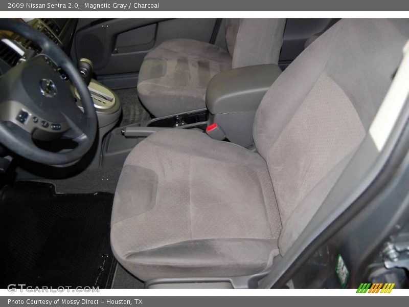 Magnetic Gray / Charcoal 2009 Nissan Sentra 2.0
