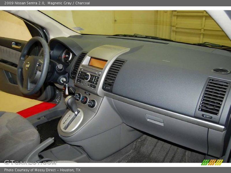 Magnetic Gray / Charcoal 2009 Nissan Sentra 2.0