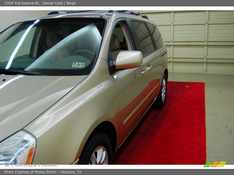 Sunset Gold / Beige 2006 Kia Sedona EX