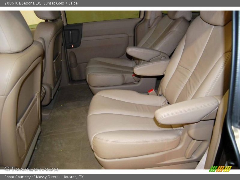 Sunset Gold / Beige 2006 Kia Sedona EX
