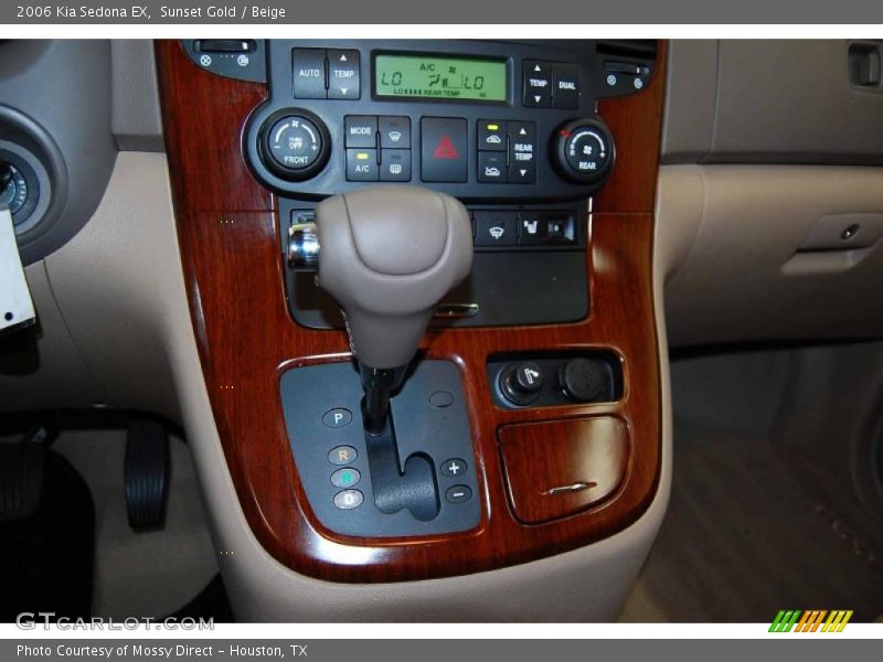 Sunset Gold / Beige 2006 Kia Sedona EX