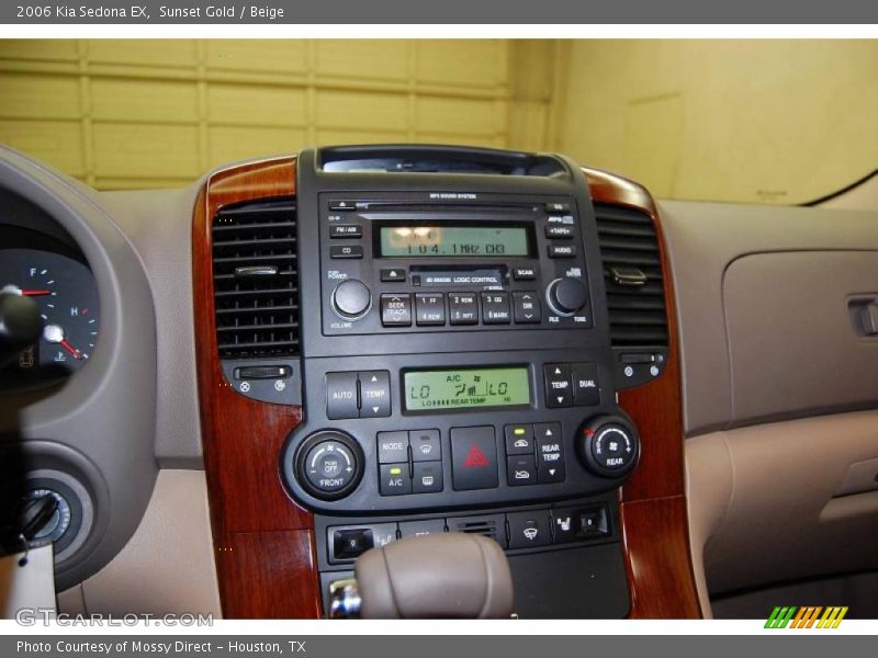 Sunset Gold / Beige 2006 Kia Sedona EX