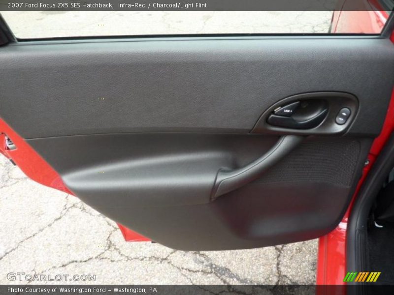 Infra-Red / Charcoal/Light Flint 2007 Ford Focus ZX5 SES Hatchback