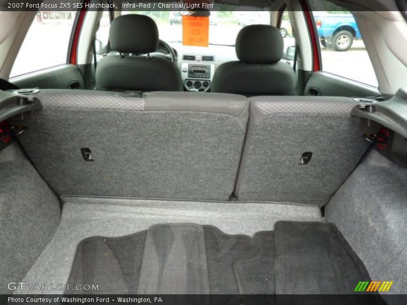 Infra-Red / Charcoal/Light Flint 2007 Ford Focus ZX5 SES Hatchback