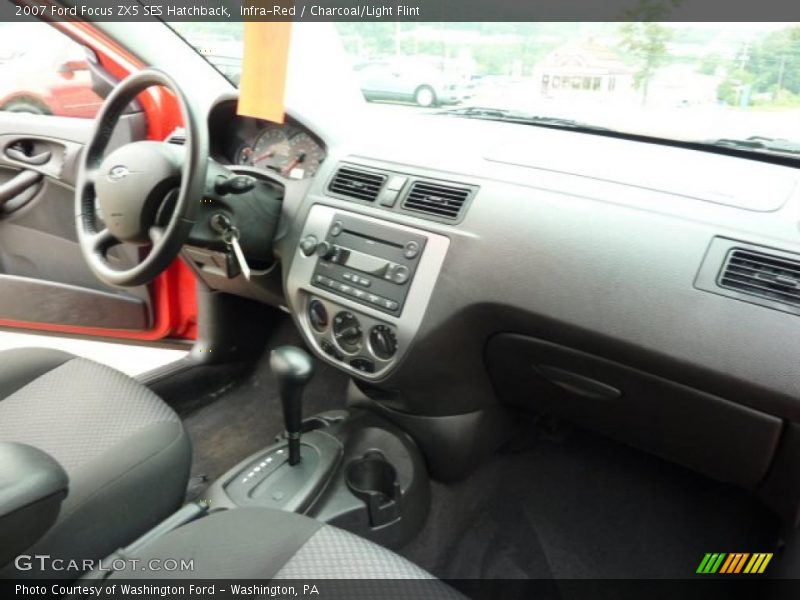 Infra-Red / Charcoal/Light Flint 2007 Ford Focus ZX5 SES Hatchback