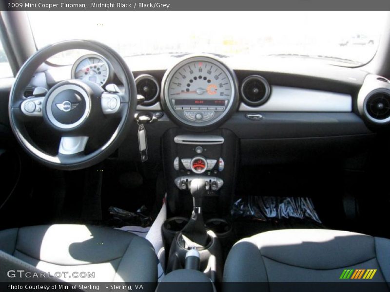 Midnight Black / Black/Grey 2009 Mini Cooper Clubman