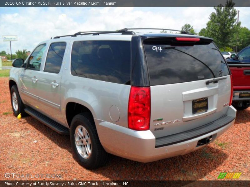 Pure Silver Metallic / Light Titanium 2010 GMC Yukon XL SLT