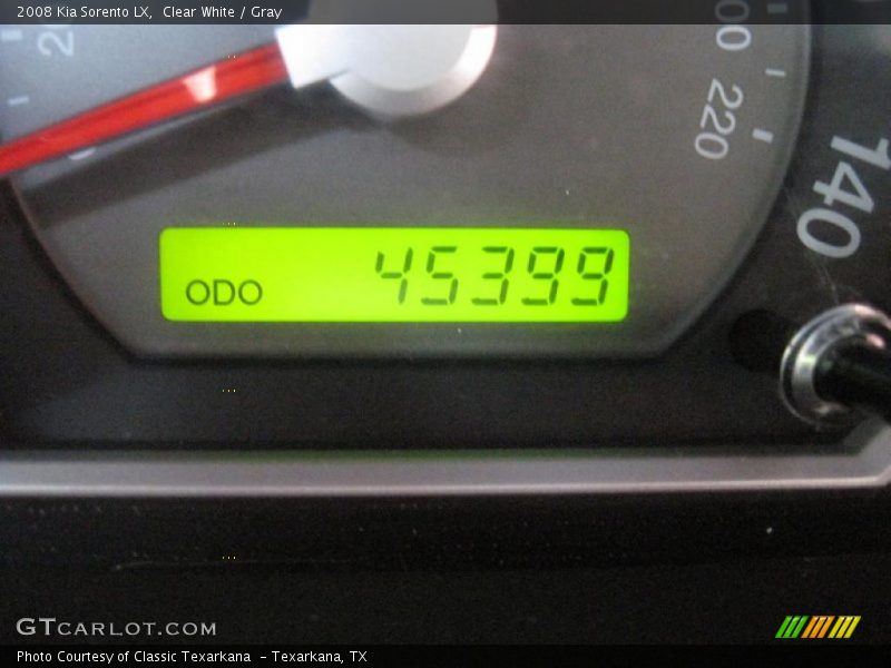 Clear White / Gray 2008 Kia Sorento LX