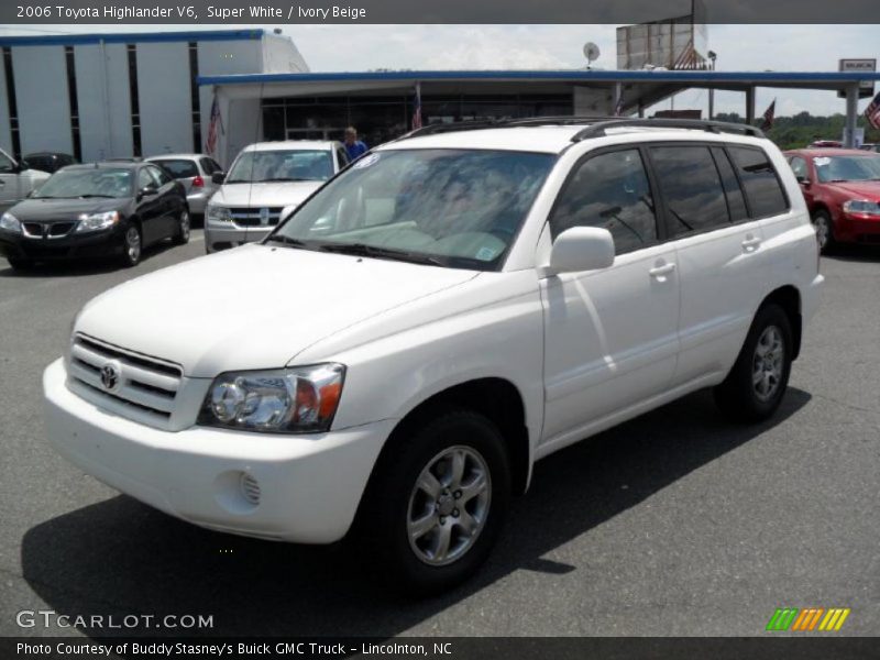 Super White / Ivory Beige 2006 Toyota Highlander V6