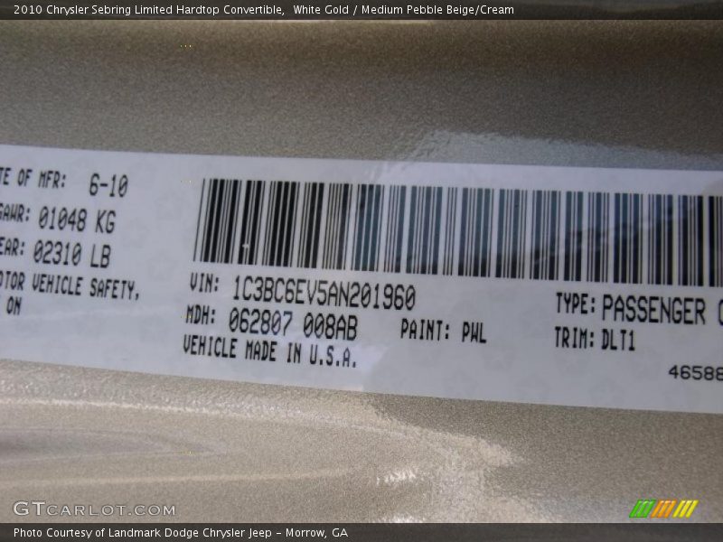 White Gold / Medium Pebble Beige/Cream 2010 Chrysler Sebring Limited Hardtop Convertible