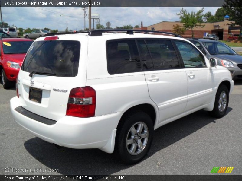Super White / Ivory Beige 2006 Toyota Highlander V6