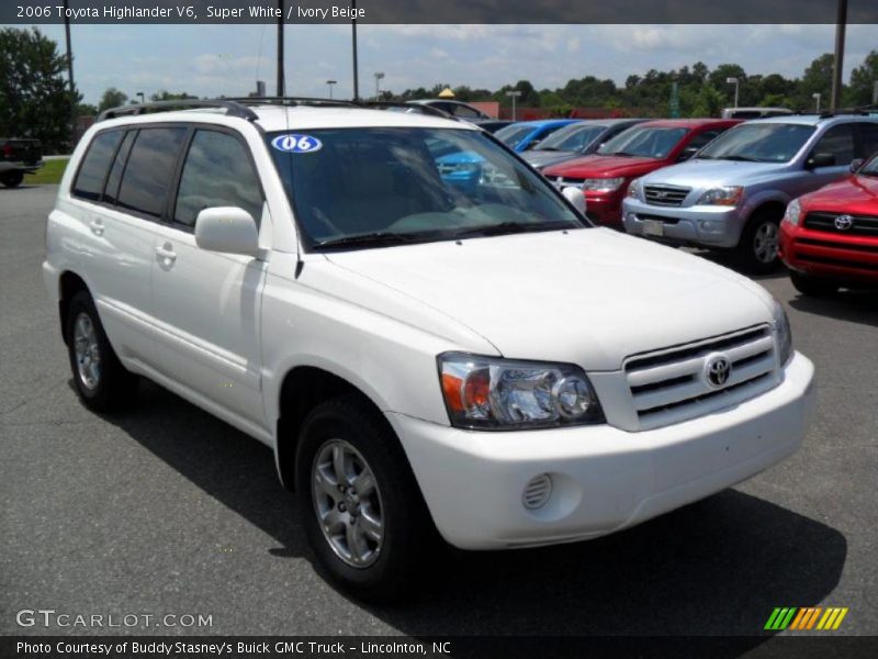 Super White / Ivory Beige 2006 Toyota Highlander V6