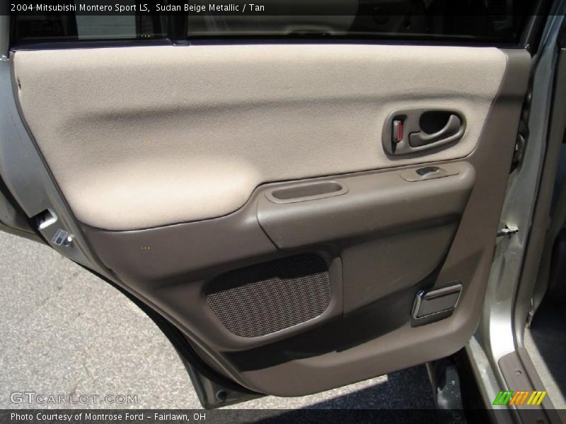 Sudan Beige Metallic / Tan 2004 Mitsubishi Montero Sport LS