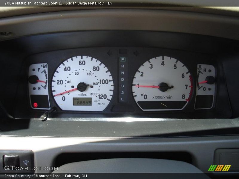 Sudan Beige Metallic / Tan 2004 Mitsubishi Montero Sport LS