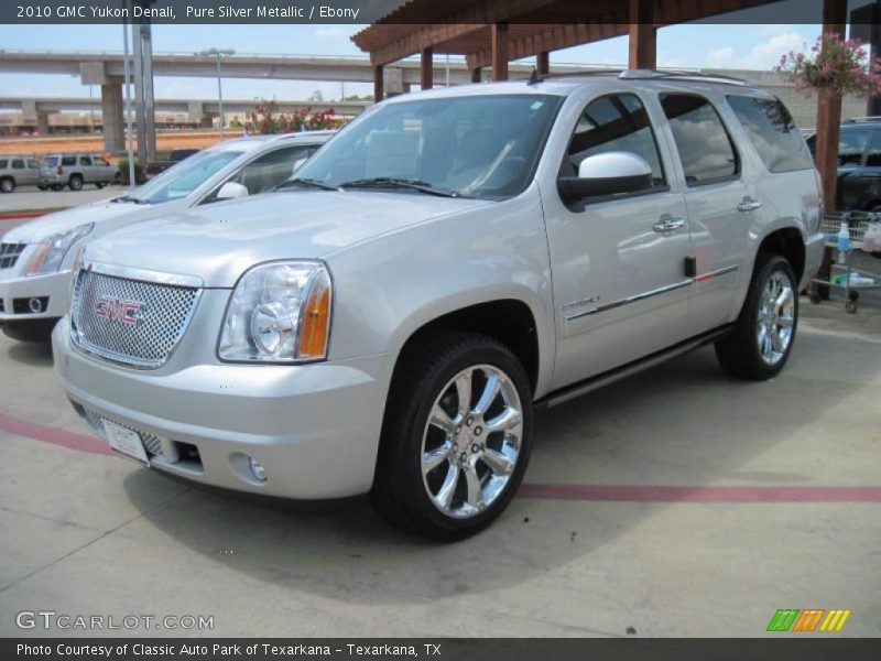 Pure Silver Metallic / Ebony 2010 GMC Yukon Denali