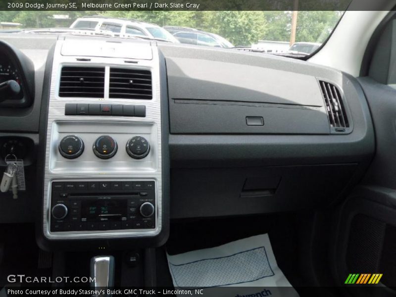 Melbourne Green Pearl / Dark Slate Gray 2009 Dodge Journey SE