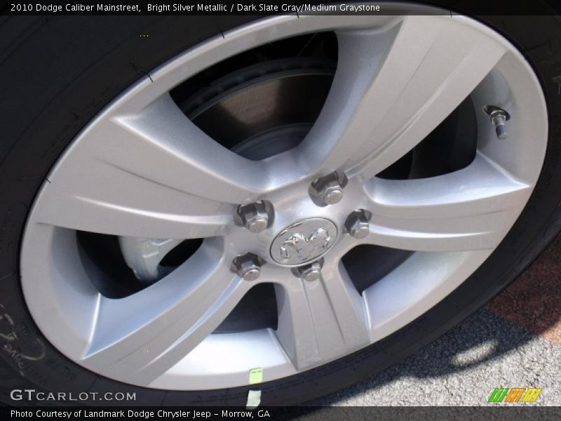 Bright Silver Metallic / Dark Slate Gray/Medium Graystone 2010 Dodge Caliber Mainstreet