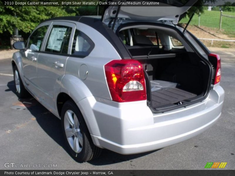 Bright Silver Metallic / Dark Slate Gray/Medium Graystone 2010 Dodge Caliber Mainstreet