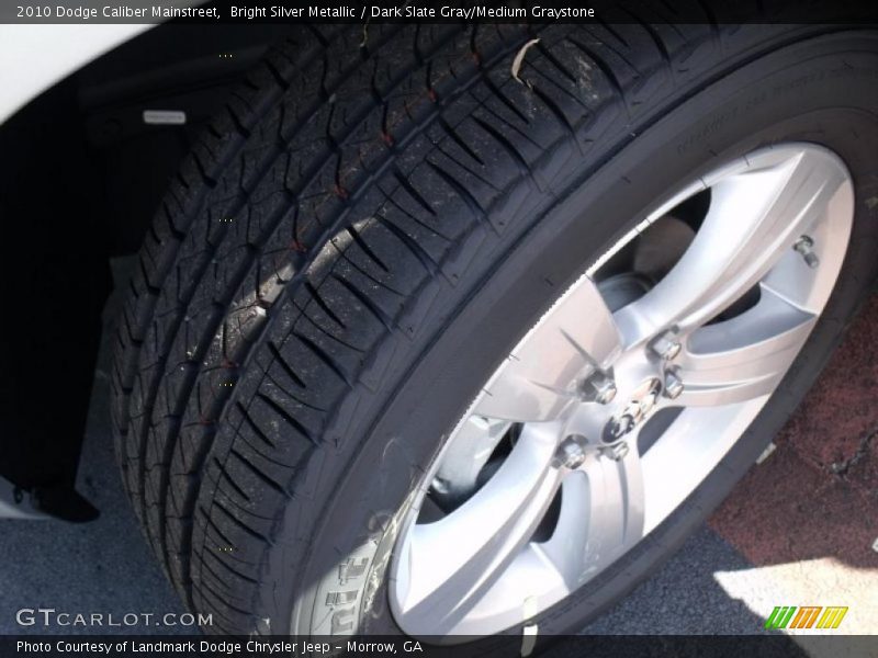 Bright Silver Metallic / Dark Slate Gray/Medium Graystone 2010 Dodge Caliber Mainstreet