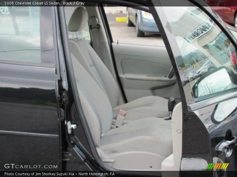 Black / Gray 2006 Chevrolet Cobalt LS Sedan