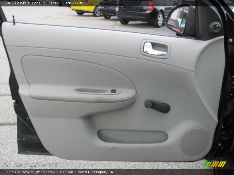 Black / Gray 2006 Chevrolet Cobalt LS Sedan