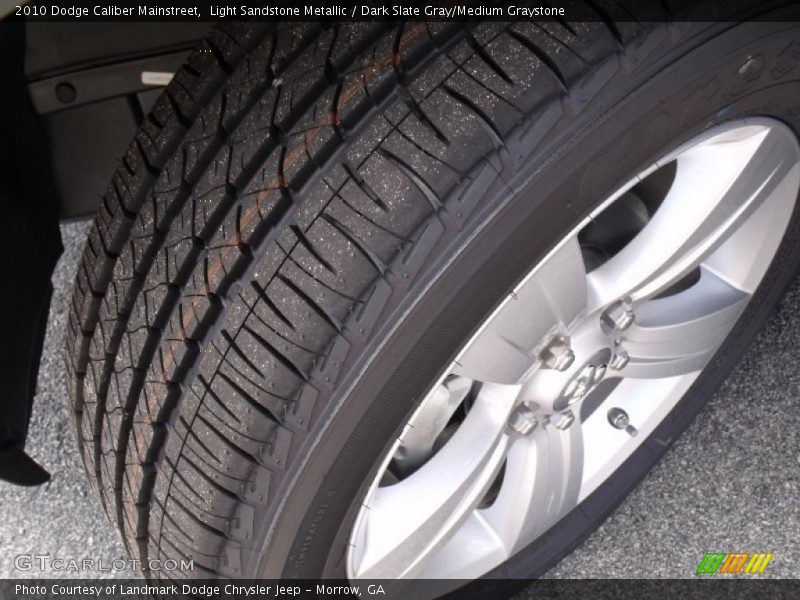Light Sandstone Metallic / Dark Slate Gray/Medium Graystone 2010 Dodge Caliber Mainstreet