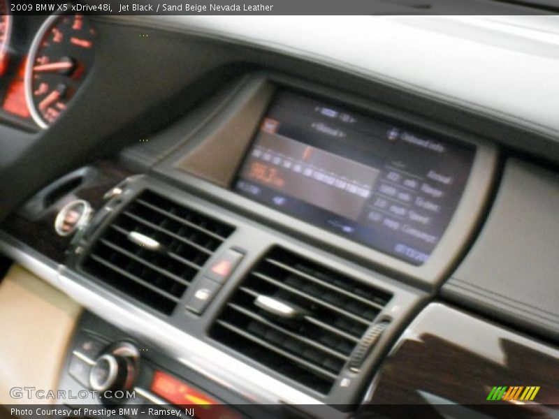 Jet Black / Sand Beige Nevada Leather 2009 BMW X5 xDrive48i