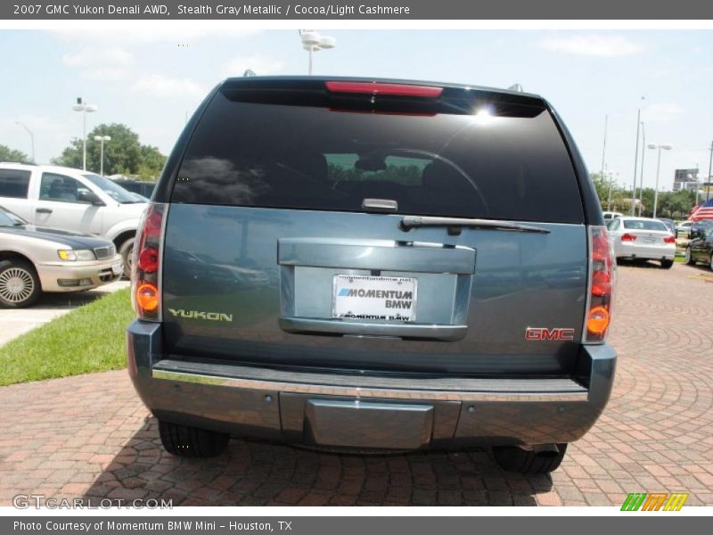 Stealth Gray Metallic / Cocoa/Light Cashmere 2007 GMC Yukon Denali AWD