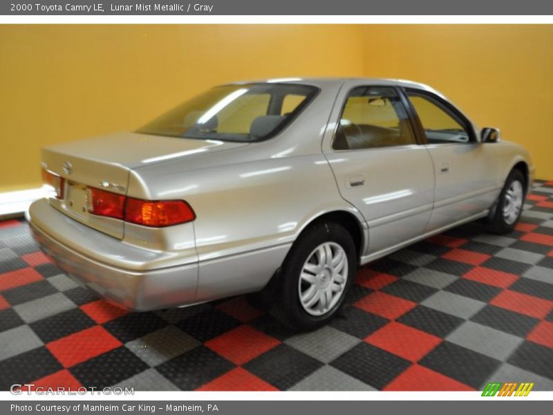 Lunar Mist Metallic / Gray 2000 Toyota Camry LE