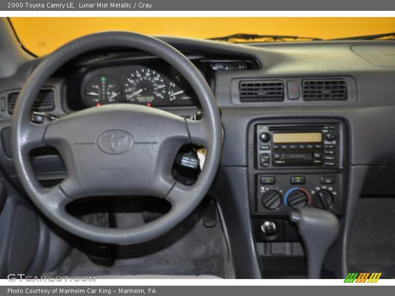 Lunar Mist Metallic / Gray 2000 Toyota Camry LE