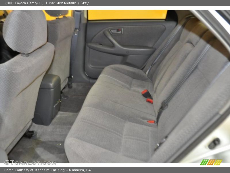 Lunar Mist Metallic / Gray 2000 Toyota Camry LE