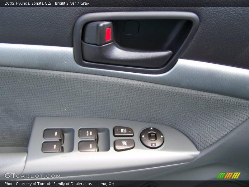 Bright Silver / Gray 2009 Hyundai Sonata GLS